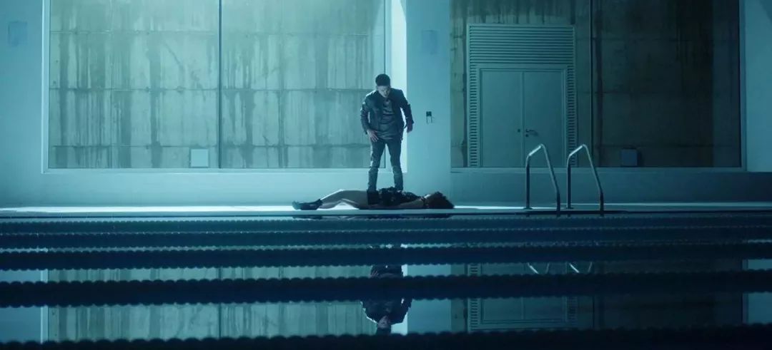 一口气看8集，这部大尺度校园青春剧也太刺激了！