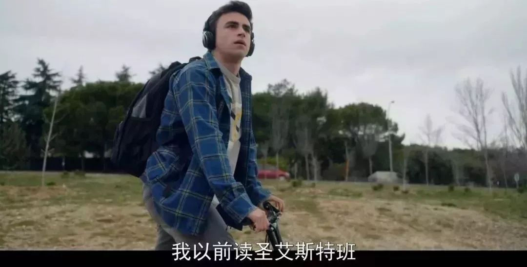 一口气看8集，这部大尺度校园青春剧也太刺激了！